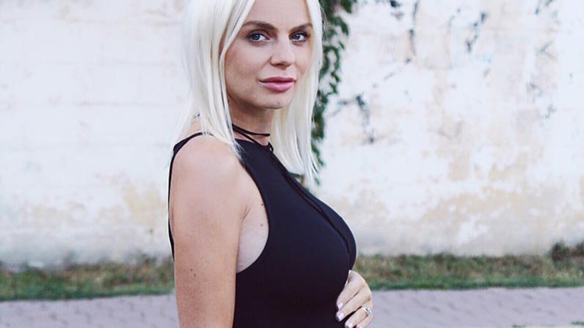 Jojo, cu burtica de gravidă la vedere