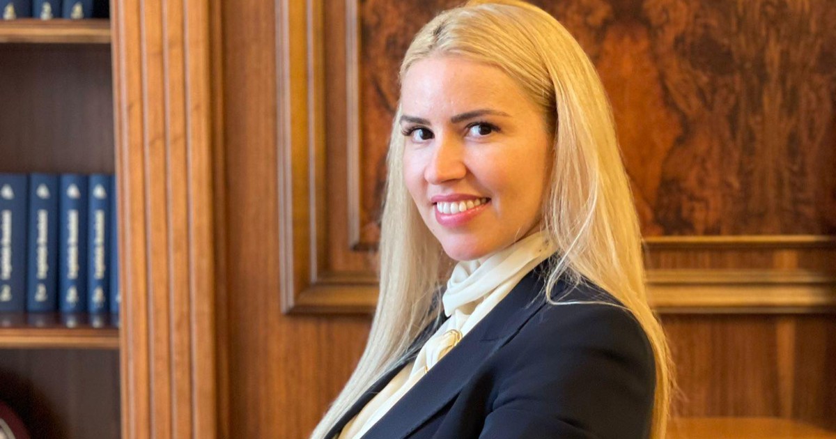 Cristina Tărteață, funcționara revoltată de concedierile de la Senat