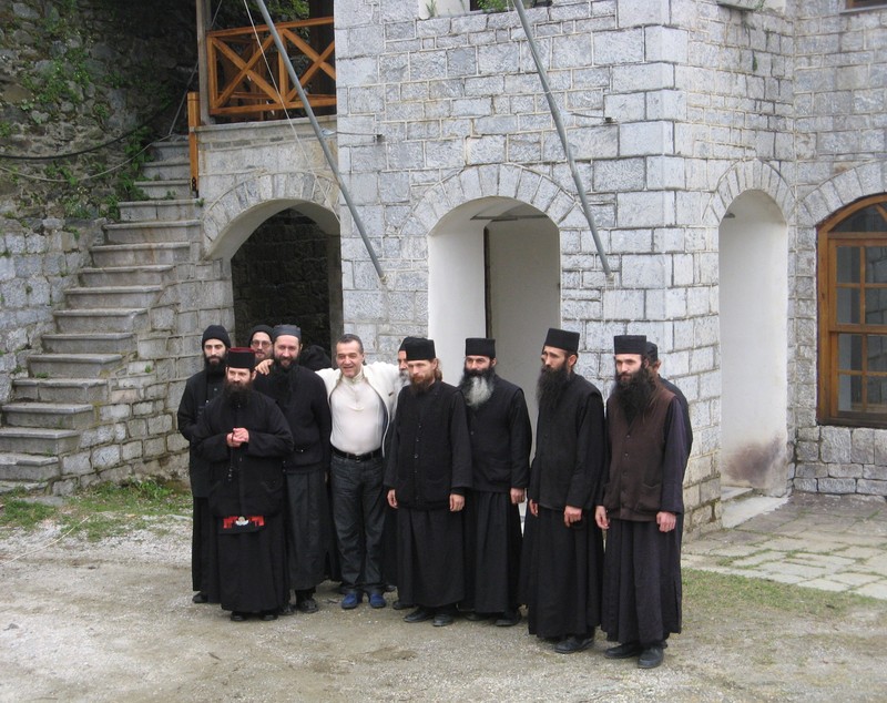 GALERIE FOTO / Cu pozele acestea îşi va ilustra Gigi Becali trilogia. Imagini unice