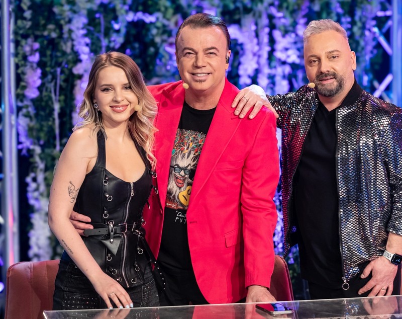 Adrian Enache revine la TVR 2, ajutat de Iuliana Marciuc. Ce emisiune va prezenta alături de Ovi și Ilinca Băcilă: „M-am bucurat”
