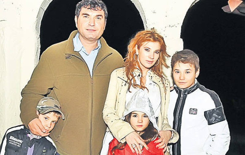 Iată unde va merge în vacanţă familia lui Borcea!