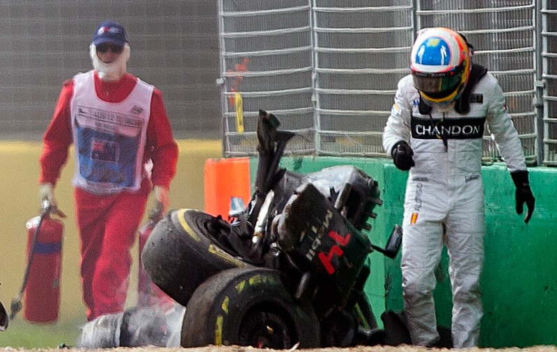 Fernando Alonso a scăpat cu viață de sub apăsarea unor forțe echivalente cu 3128 kg!