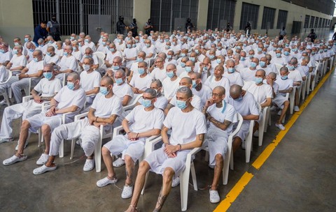 Cel mai mare proces colectiv din lume a început în El Salvador: peste 480 de suspecți, judecați în același dosar