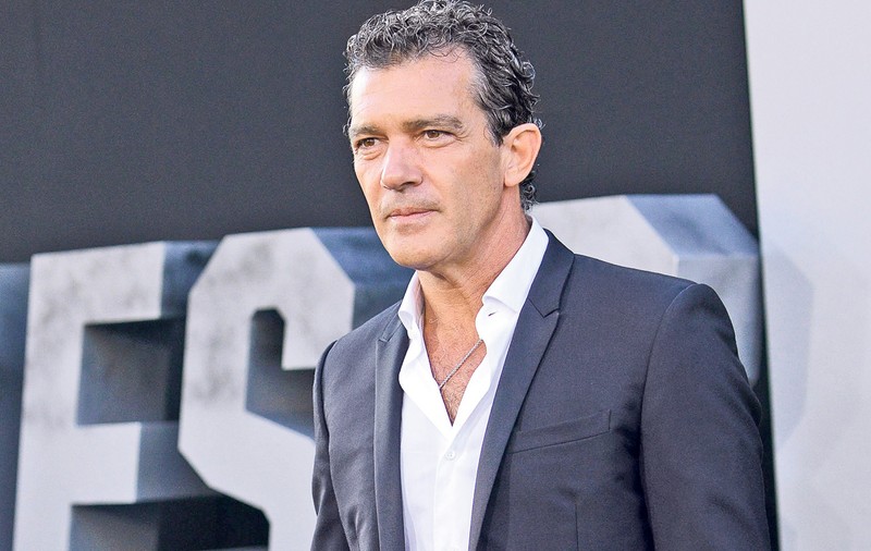 Antonio Banderas lasă filmele şi se apucă de croit haine