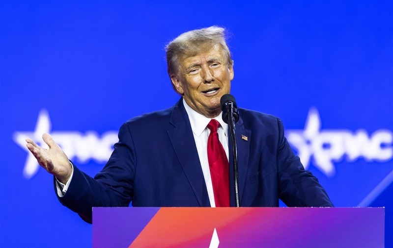 Donald Trump spune că „va fi arestat" marți și își îndeamnă susținătorii să iasă la proteste