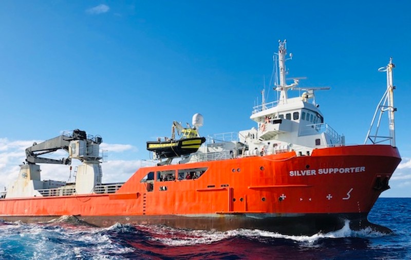Un bărbat a supraviețuit 14 ore în Pacific, după ce a căzut peste bord, iar echipajul nu a băgat de seamă