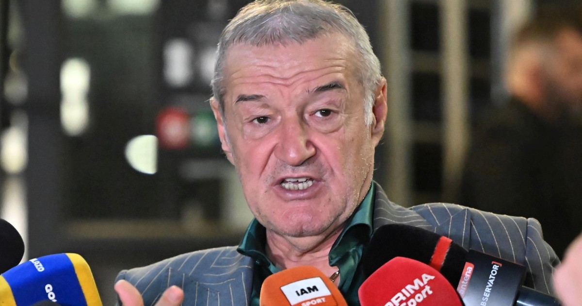 Gigi Becali vorbeste cu presa