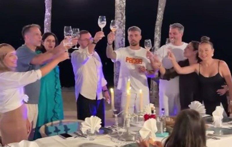 Imagini rare cu soția lui Dan Negru. Cum au apărut cei doi în vacanța din Mauritius: „Știu ce e luxul”