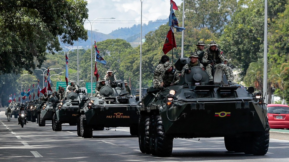 Soldați venezueleni la o defilare militară organizată pe 21 septembrie 2025 Foto: Profimedia