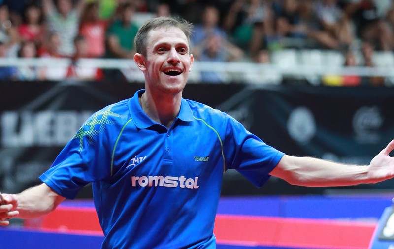 Povestea lui Ovidiu Ionescu, medaliat cu argint la Europenele de tenis de masă. "Părinții și-au vândut casa pentru a-i plăti antrenamentele în Germania". Reacția sportivului
