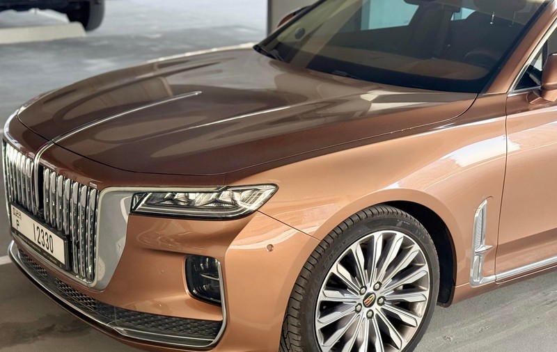 Mașină de lux Hongqi H9 produsă de FAW Group