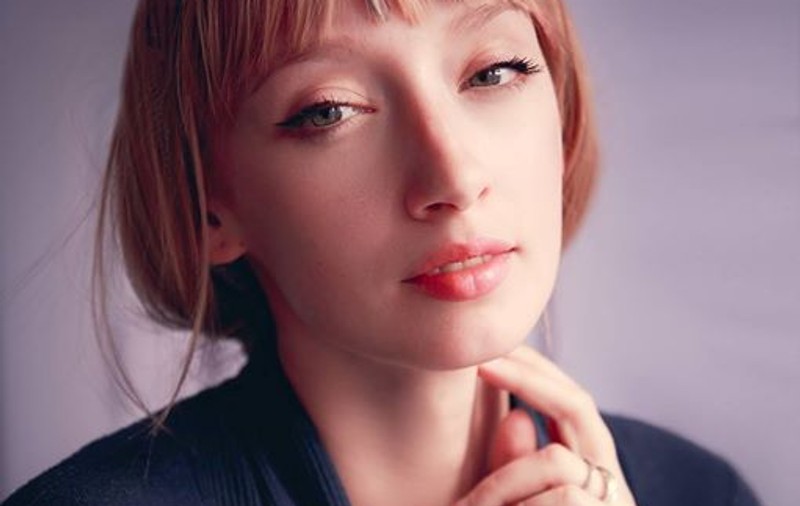 A murit Cristina Hohan, un cunoscut make-up artist din România. Mesajul trist transmis de Alin Gălăţescu