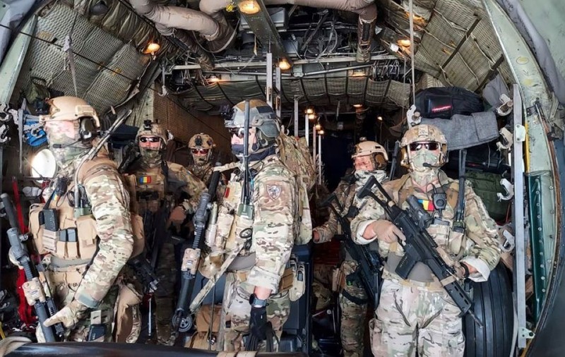 Armata Română angajează luptători de comando: ce salariu oferă și care sunt criteriile de selecție
