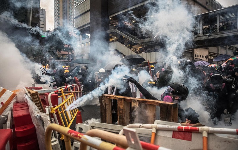Protestele din Hong Kong - buturuga mică a democrației liberale asiatice