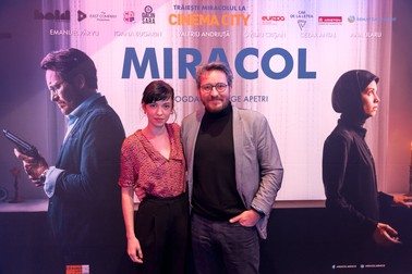 Ioana Bugarin, alături de colegul din „Miracol", actorul Emanuel Pârvu, la o proiecție specială