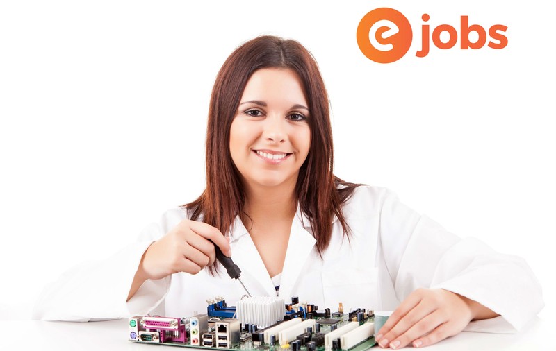 Vrei să lucrezi în service hardware sau reparații? Pe eJobs.ro găsești peste 2.000 de locuri de muncă
