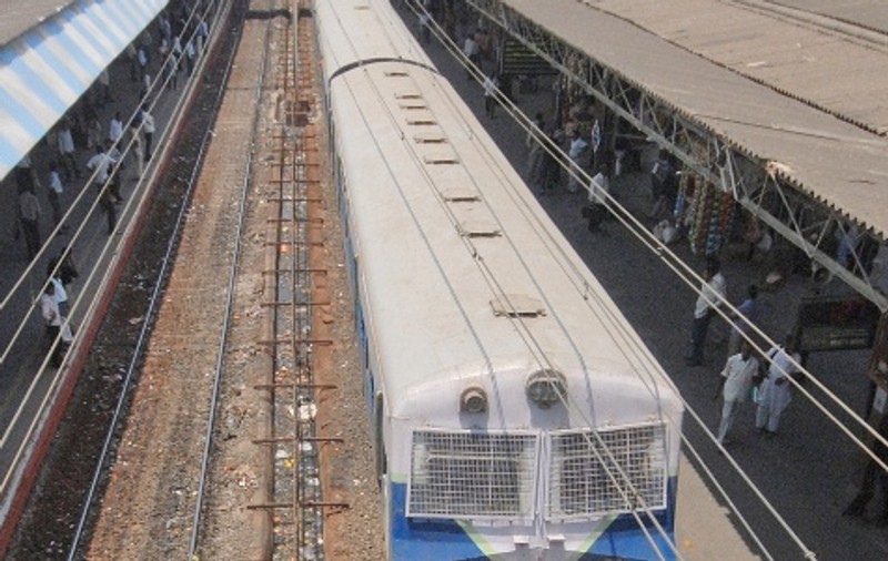 Incredibil! Un tren a mers 980 de kilometri în direcţie greşită