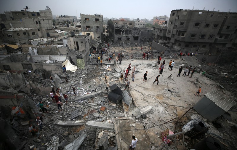 Un parlamentar britanic spune că oamenii din Gaza întreabă acum „unde ar trebui să moară, nu unde ar trebui să meargă"