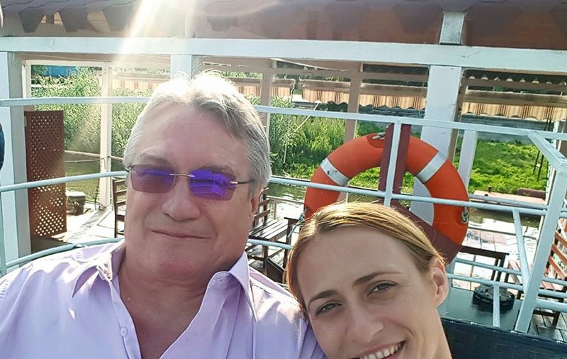 FOTO| Bărbatul rănit grav în accidentul din județul Buzău este Grigore Potec, tatăl campioanei olimpice la înot Camelia Potec