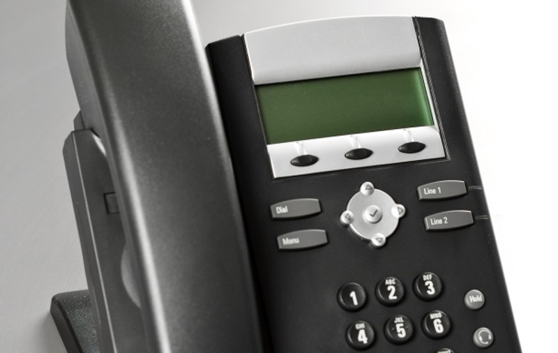 Numere de telefon pentru clarificări privind românii din Moldova