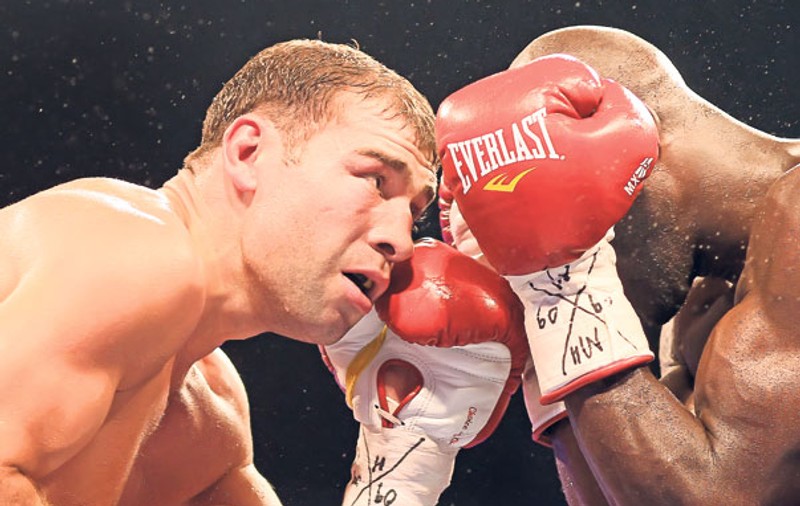 Pentru un pumn de dolari! În comparaţie cu Floyd Mayweather jr, Lucian Bute poate spune că şi-a riscat sănătatea degeaba în ring