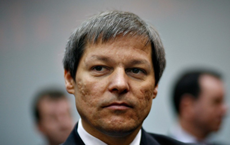 Dacian Cioloș, acuzații grave în scandalul pestei porcine. Președintele ANSVSA a plecat în China, în momentul declanșării epidemiei în Deltă