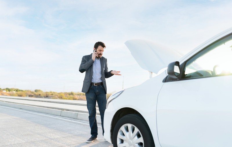 De ce se oprește motorul în mers și ce faci când se întâmplă acest lucru
