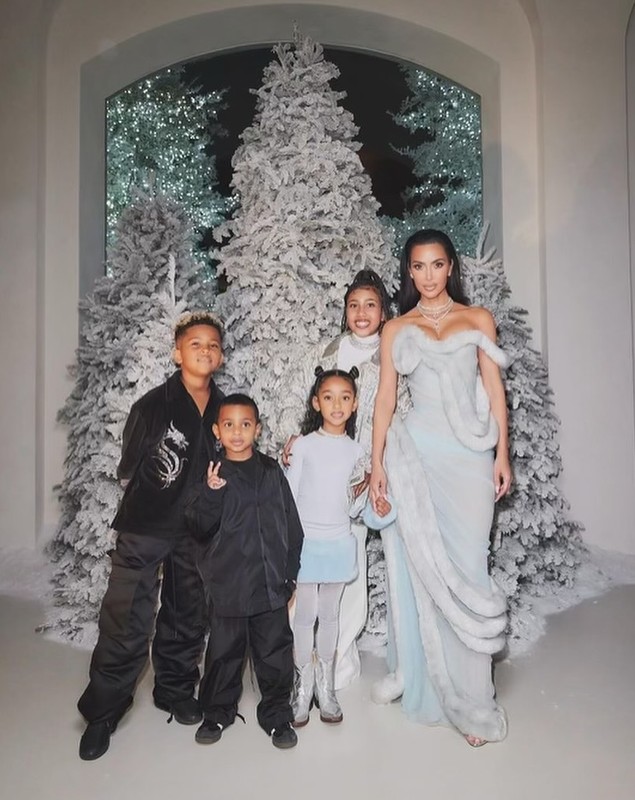 Kanye West, acuzații dure la adresa „clanului Kardashian”. Ce nu-i convine rapper-ului: „Este ca și cum aș fi la închisoare”