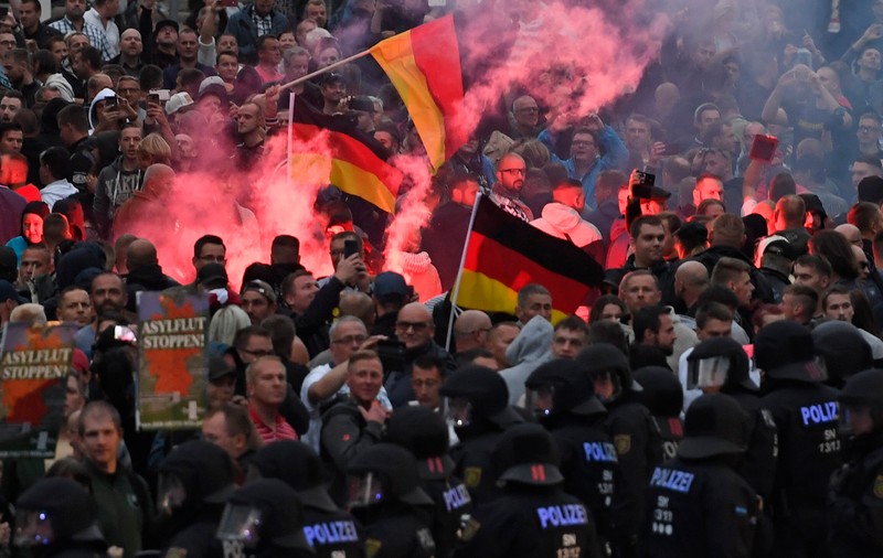 Meci amânat în liga secundă germană din cauza manifestațiilor violente dintre extrema dreaptă și anti-naziști