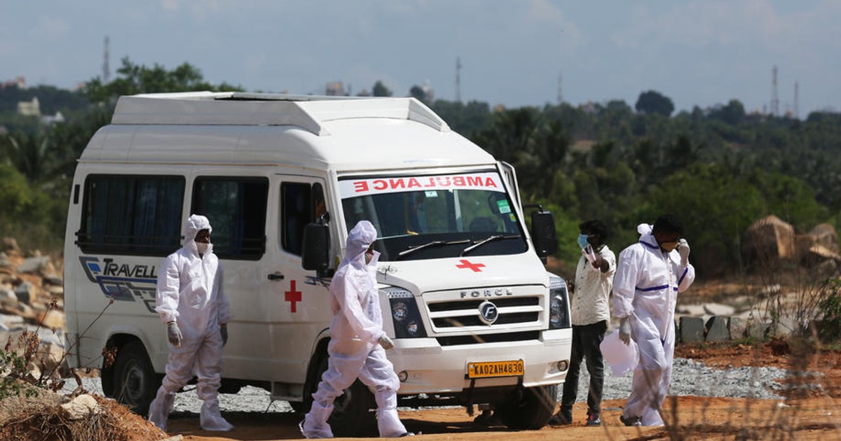 Număr fără precedent de decese cauzate de COVID-19 în India în ultimele 24 de ore