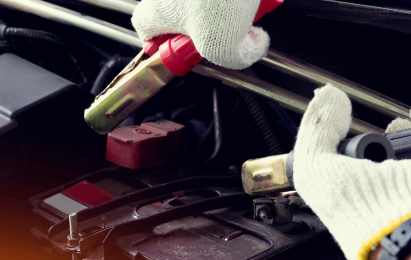 Problema reală a mașinilor electrice second-hand. Bateria nu poate fi verificată ca un motor clasic. Ce face Europa ca să repare