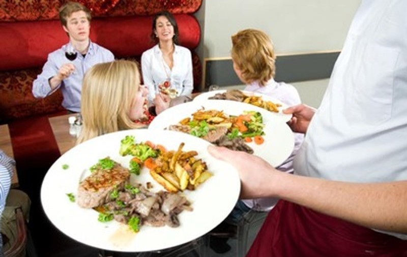 Scăderea TVA este FĂRĂ EFECT ÎN RESTAURANTE