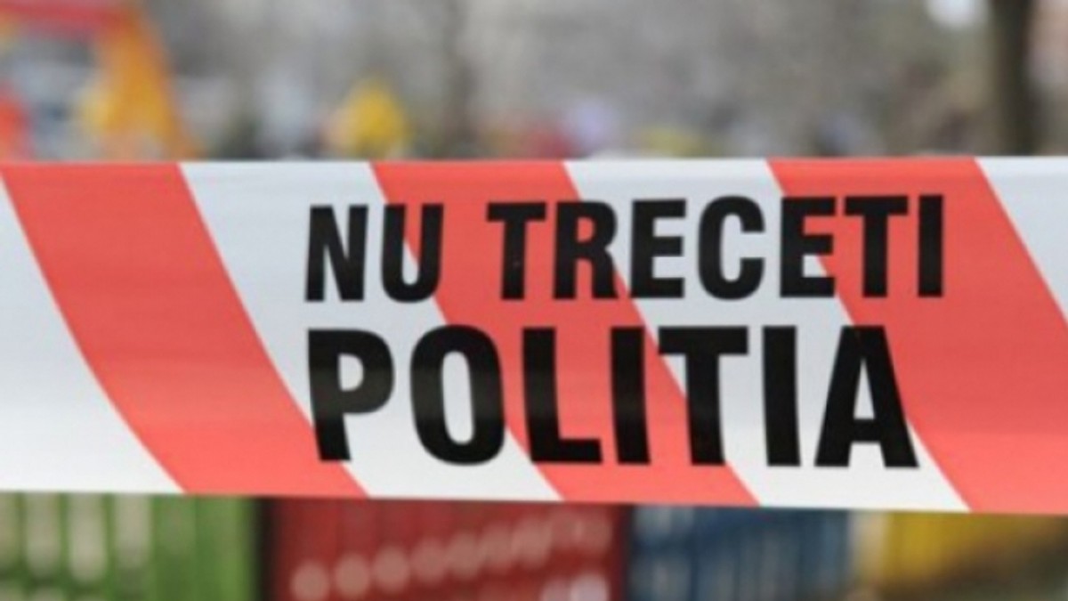 Un tânăr și-a omorât bunicul în bătaie! Agresorul are antecedente: cu o lună în urmă și-a înjunghiat fratele