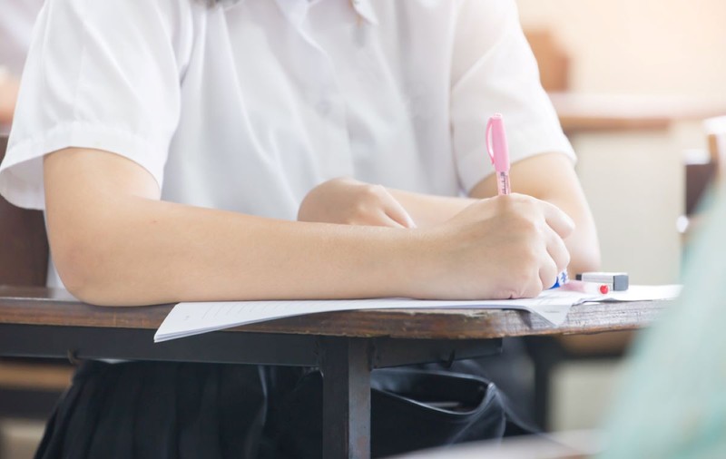 BAC Chimie 2024. Astăzi a avut loc proba scrisă la Chimie la Bacalaureat. Subiectele primite de candidați