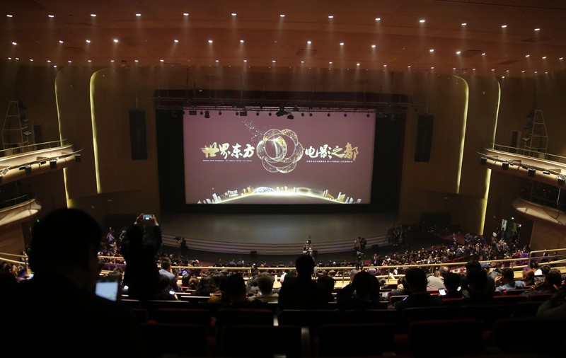 China a devenit cea mai importantă piață cinematografică din lume, depășind America de Nord