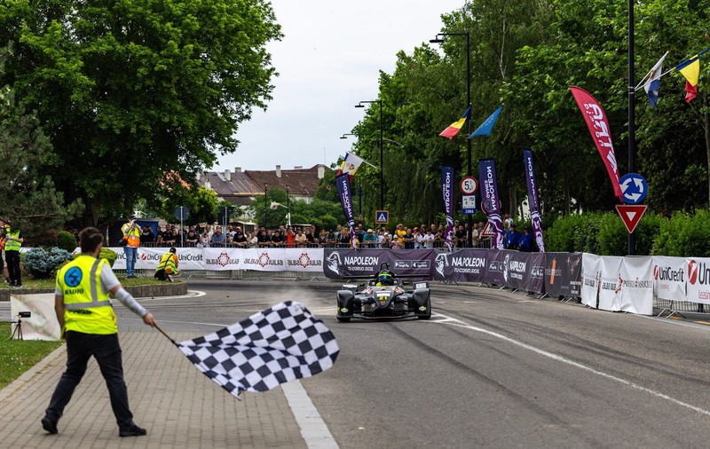 Dragoș Savloschi a câștigat Trofeul Alba Iulia la Super Rally