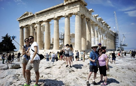 Mesajul unui ministru grec pentru românii care vor să meargă în vacanță în Grecia: „Există anumite reguli”