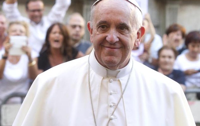 A ajuns Papă, însă inima lui TÂNJEŞTE după o MICĂ PLĂCERE NEVINOVATĂ! Vezi pentru ce PLĂTEŞTE LUNAR o COTIZAŢIE în ţara lui natală, Argentina! FOTO