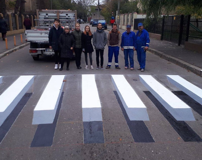 Prima trecere de pietoni 3 D din România este de miercuri la Buzău| GALERIE FOTO