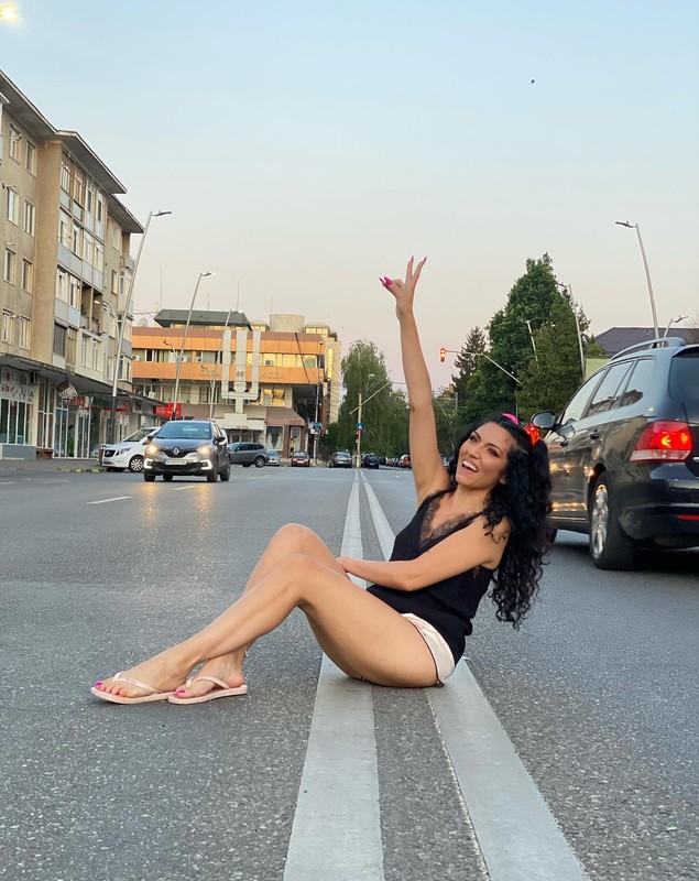 Ce spune Doinița Oancea despre viața ei amoroasă și cum trebuie să fie bărbatul care să o cucerească. „Mă opresc aici cu detaliile”