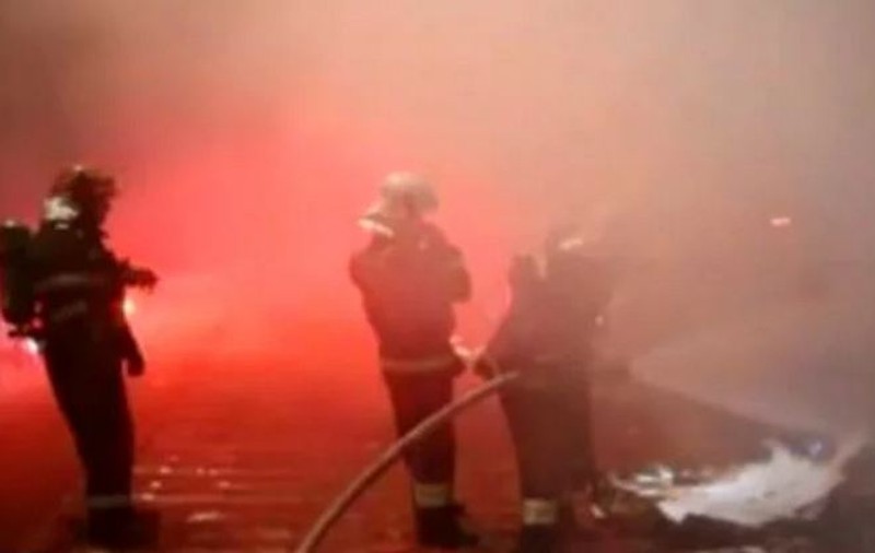 Incendiu la o hală din sectorul 2 al Capitalei