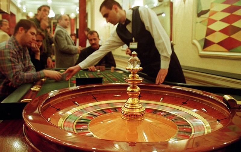A câştigat aproape 100.000 de lei la ruletă 