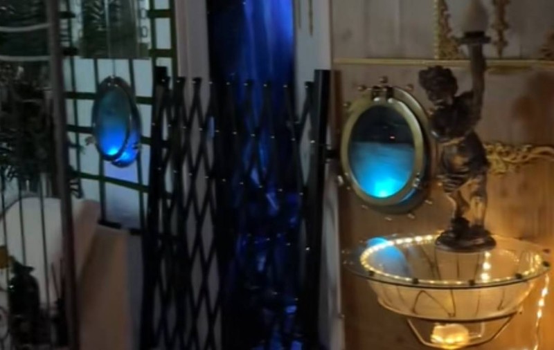 A văzut „Titanic” de peste 500 de ori și și-a transformat apartamentul într-o replică a vasului celebru: „Încă adaug lucruri în fiecare zi” | VIDEO