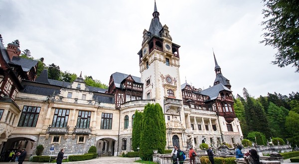 Castel Peleș