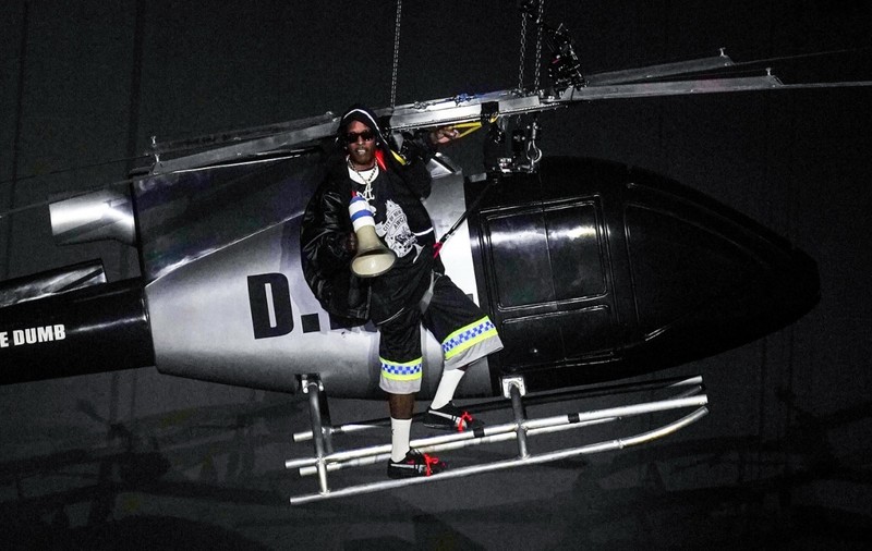 A$AP Rocky a făcut show pe scena de la Beach, please! 2025. Artistul a transmis un mesaj despre rasism