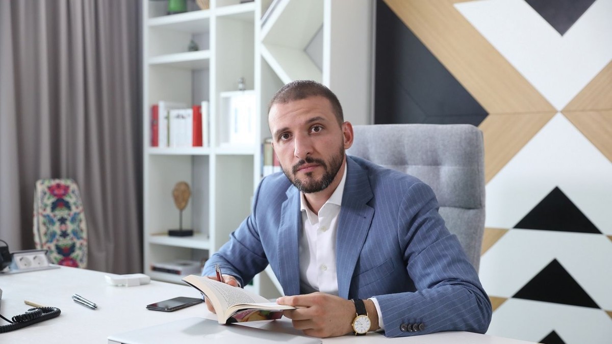 Ștefan Mandachi