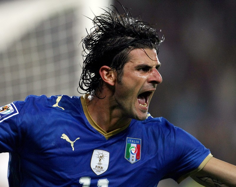 Campionul mondial italian Vincenzo Iaquinta, condamnat la închisoare pentru posesie ilegală de arme, într-un proces anti-mafie