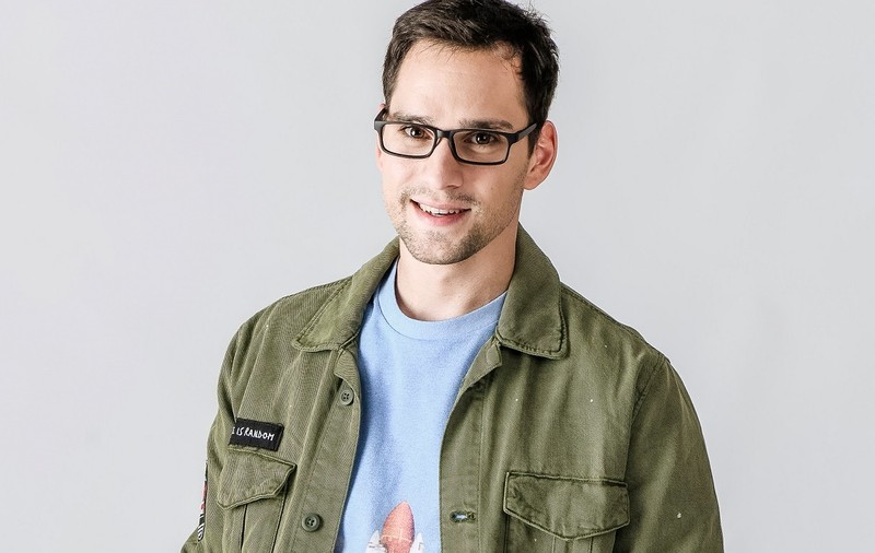 Actorul Vlad Gherman, transformat total pentru rolul din serialul Adela, de la Antena 1. “Personajul meu e diferit”
