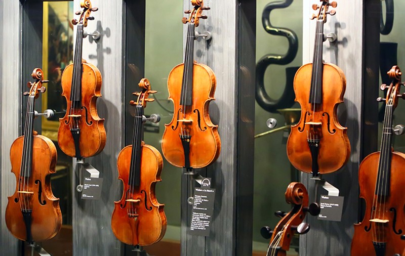 Cele mai scumpe viori din lume: Stradivarius, de 500 de ori greutatea lor în aur