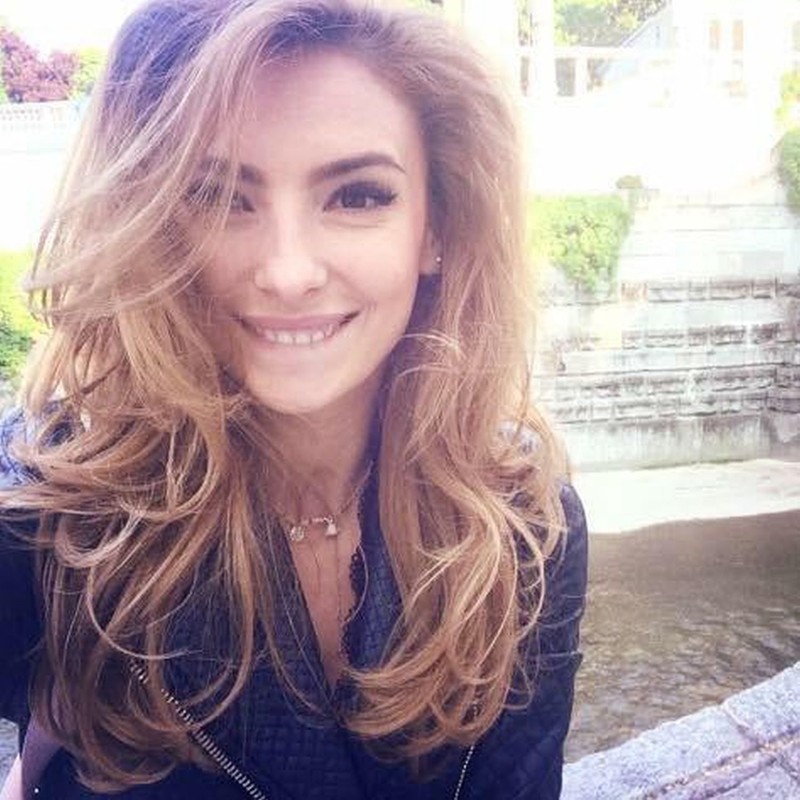 Ana maria Dughie
